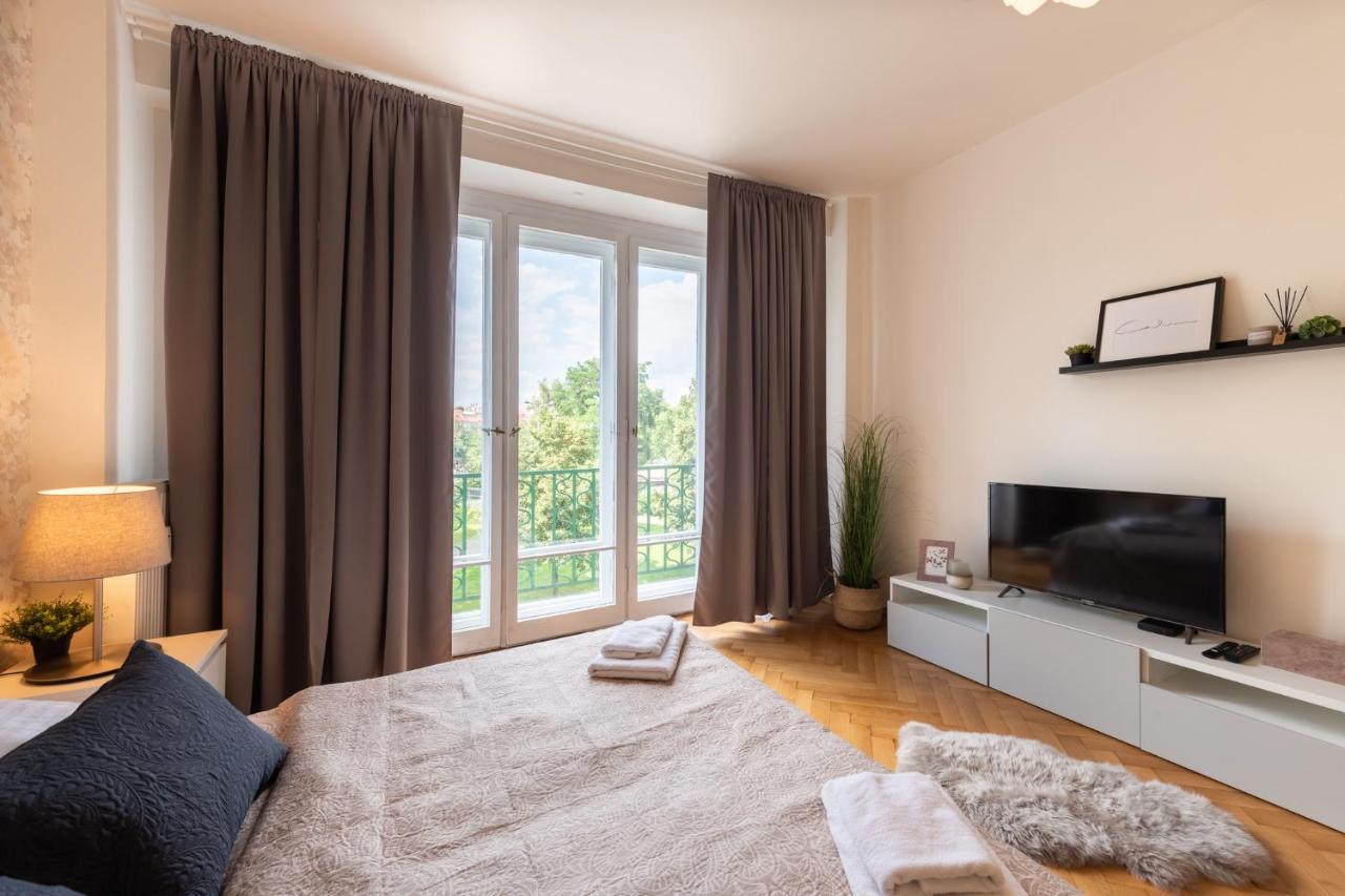 Luxury Apartment In Prime Location Praha Eksteriør bilde